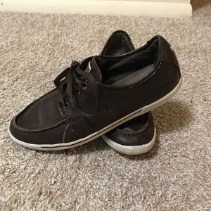 Men’s brown leather Puma shoes 10.5
